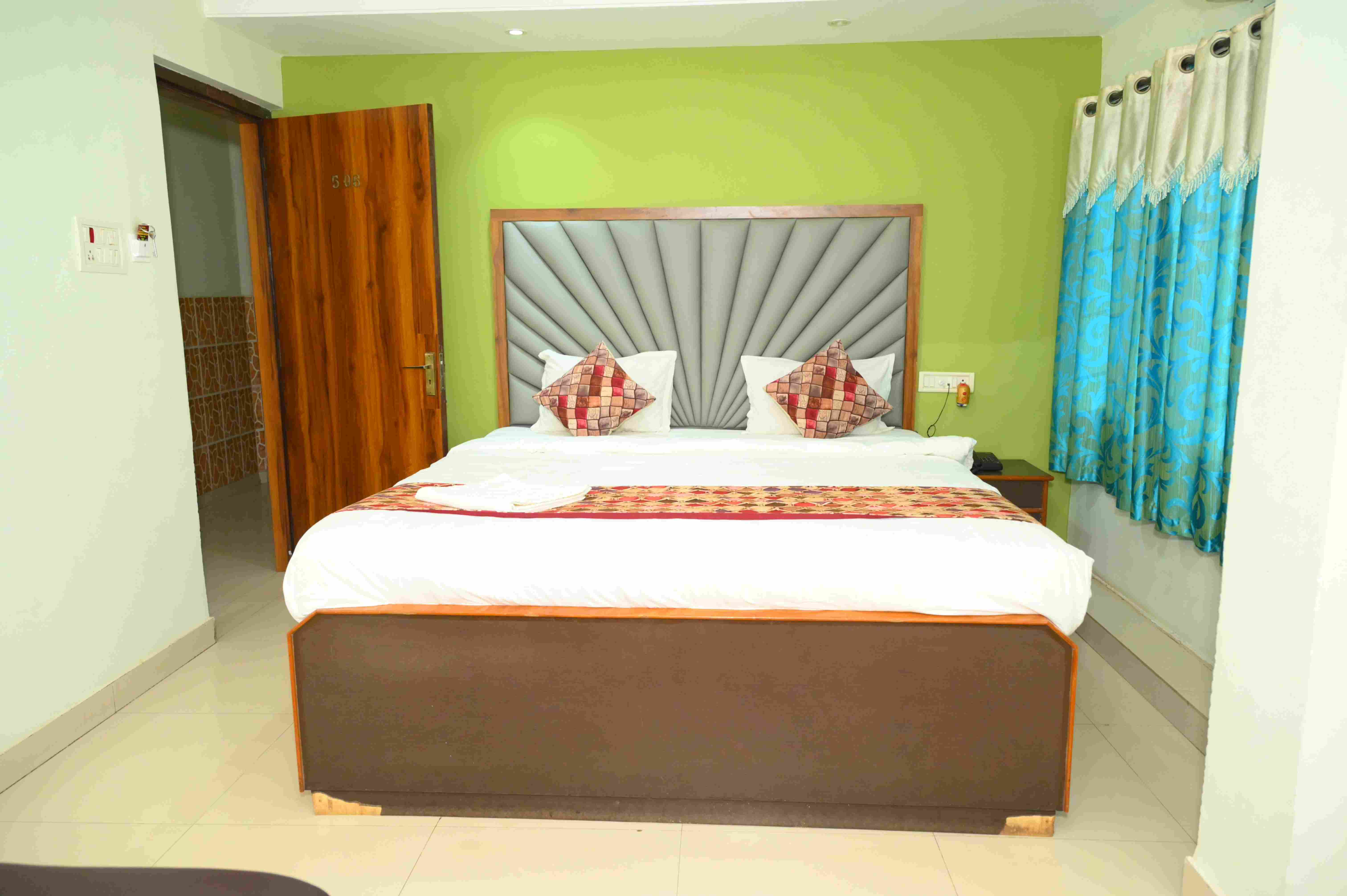 Hotel Madhumala International